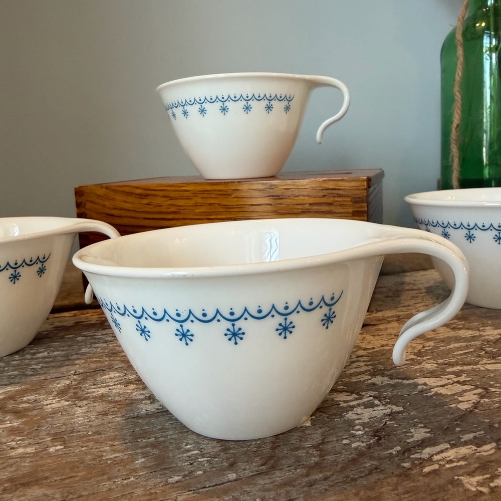 Corelle Blue and White Snowflake Pattern Hook Handle Teacups